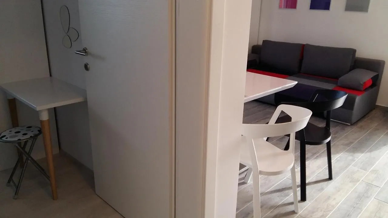 Tamaris Apartment Trogir 0*,  Croatia